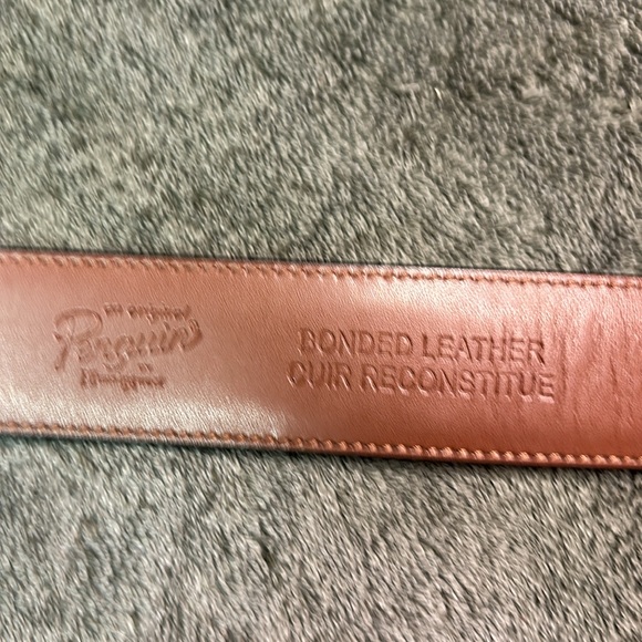 THE ORIGINAL PENGUIN MEN’S LEATHER BELT SIZE 34 - Picture 3 of 4